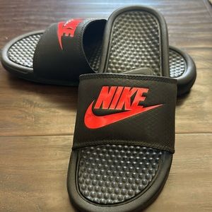 Nike slides